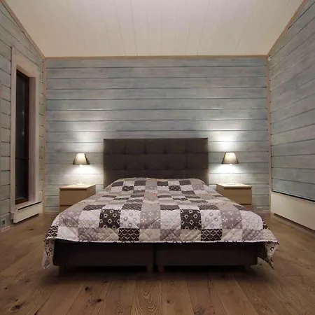 Deluxe Villa *