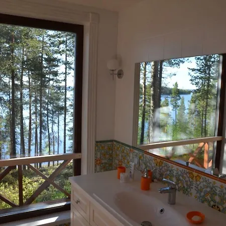 Villa Deluxe